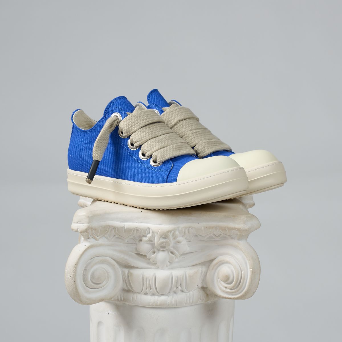 Salm 28 Royal Blue