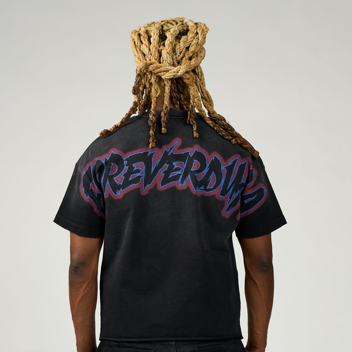 Duaa INVASION 2 TEE SHIRT