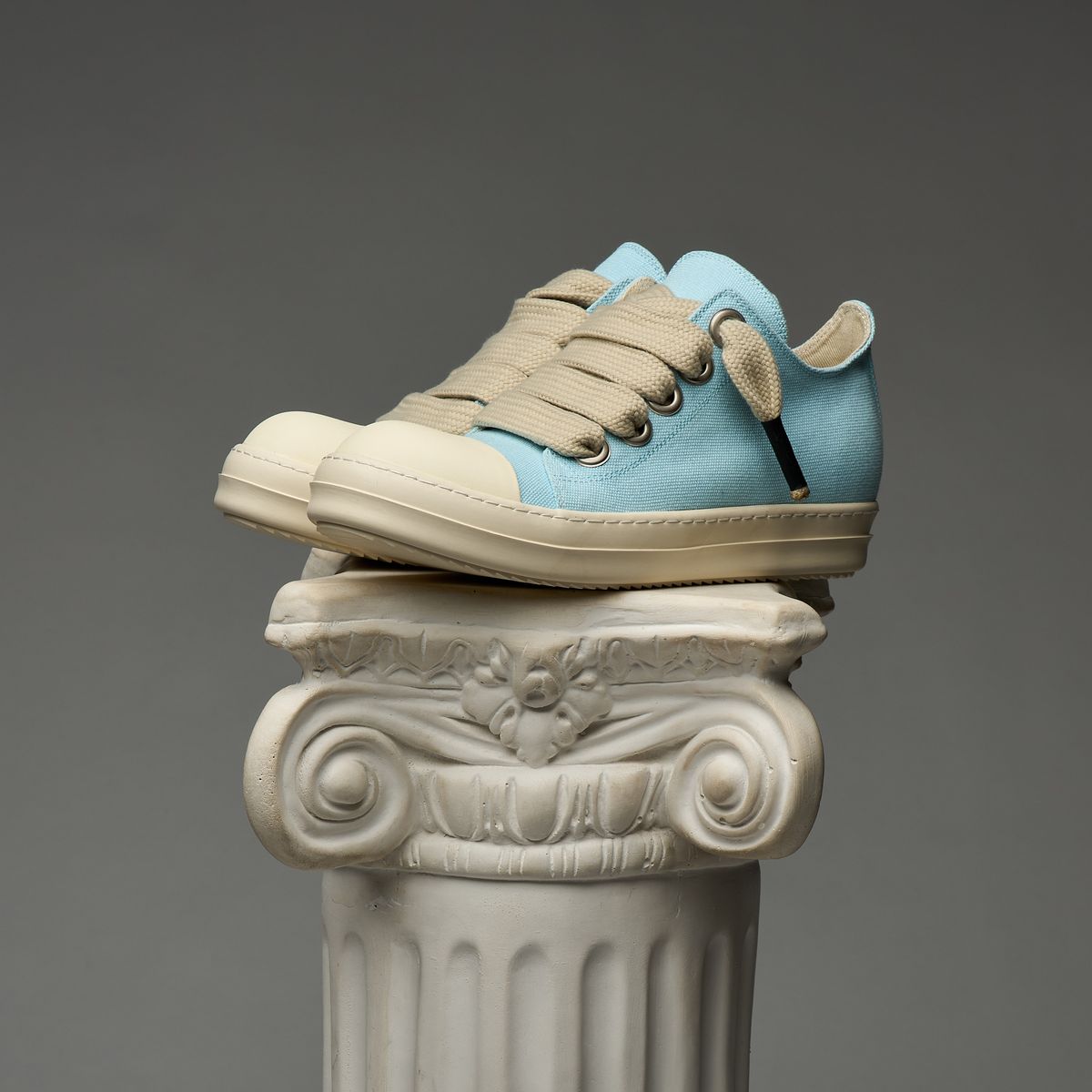 Salm 28 ‘Powder Blue’