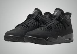 Jordan 4 'Black Cat' 2025