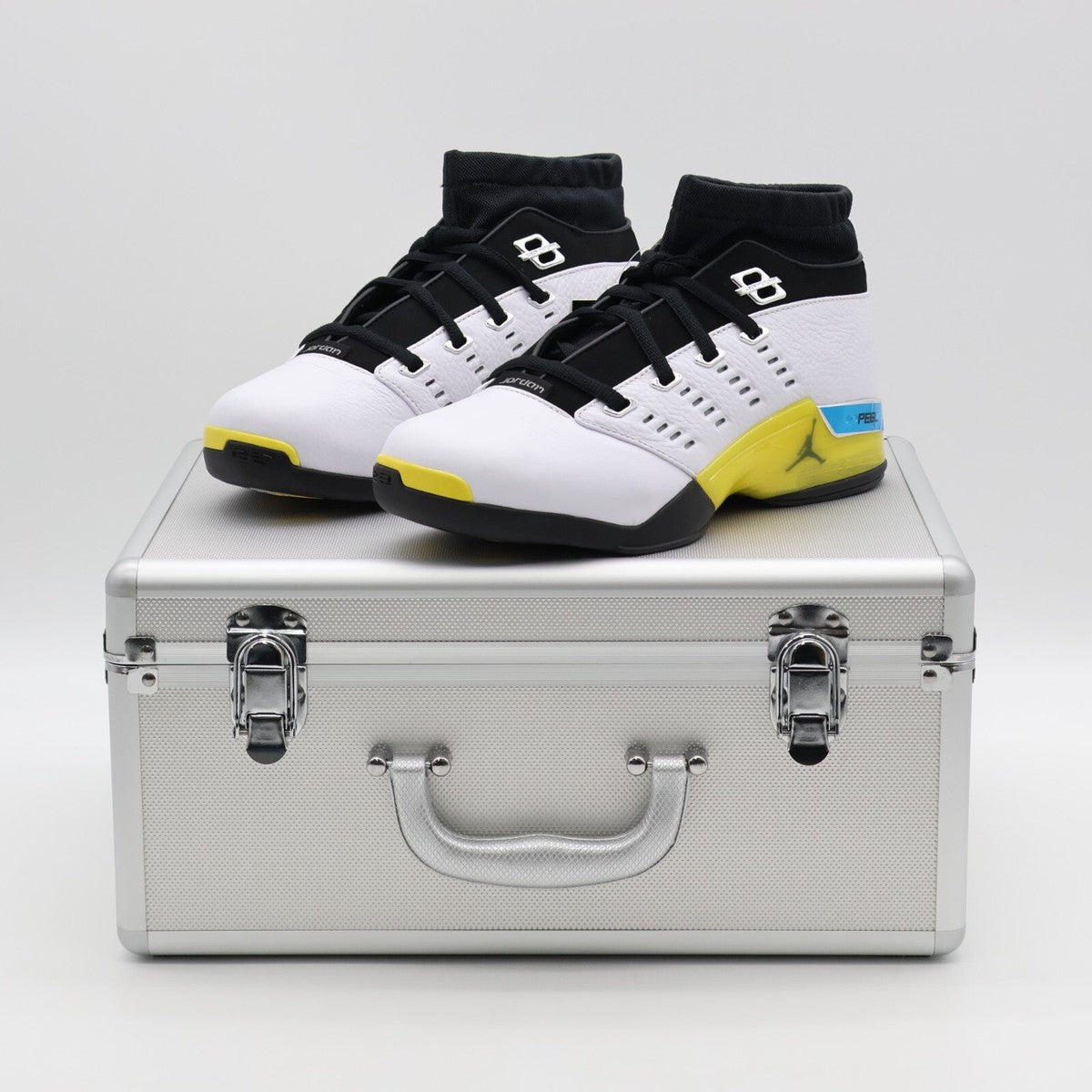 Jordan 17 All Star Lightning w/Briefcase